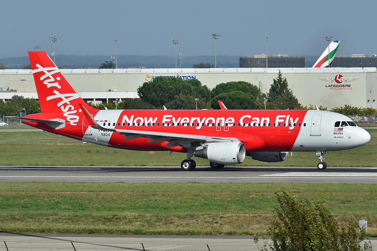 SMBC Aviation Capital objednal 100 letadel Airbus A320neo